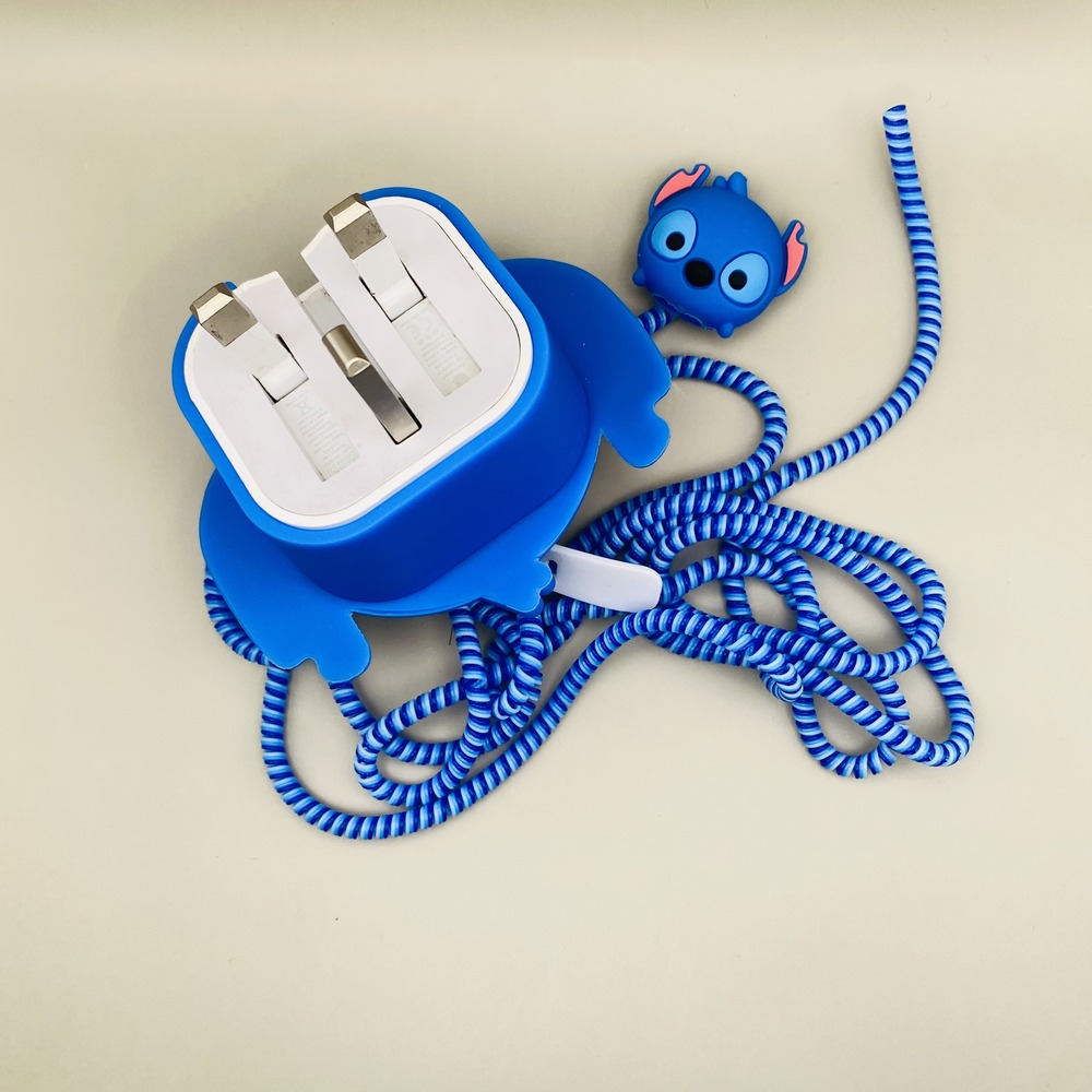 محافظ کابل شارژر عروسکی ایفون 20 وات سلیکونی اورجینال با گارانتی - iPhone Doll Cable Protector 20W Silicon Original - نمای بسته بندی